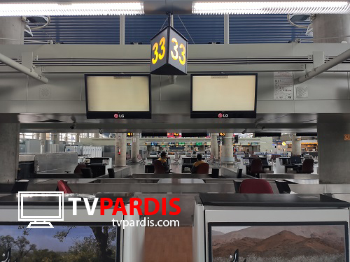 نصب سقفی تلویزیون